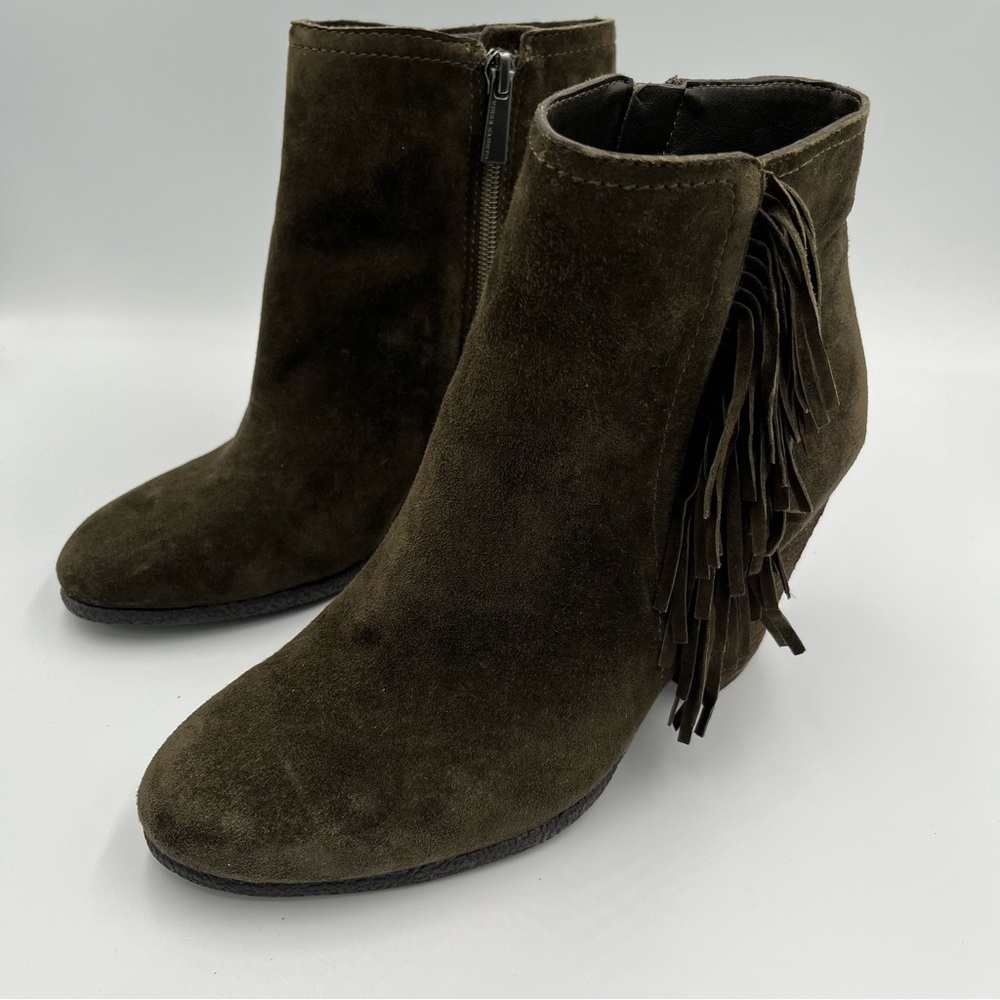 Vince Camuto Women’s 8 1/2 Hayzee Olive Brown Suede Boho Fringe Ankle Bootie